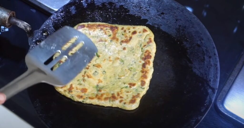 Methi Paratha Recipe