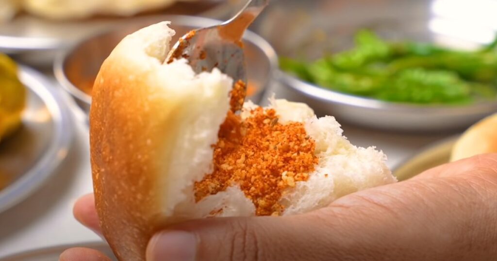 Vada Pav Recipe Mumbai Style