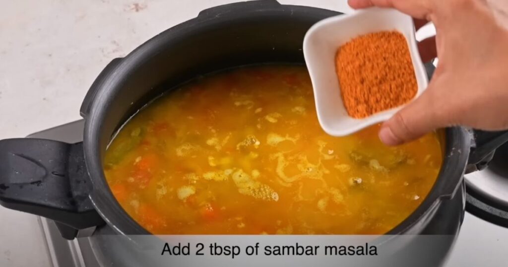 Idli Sambar Recipe In Hindi